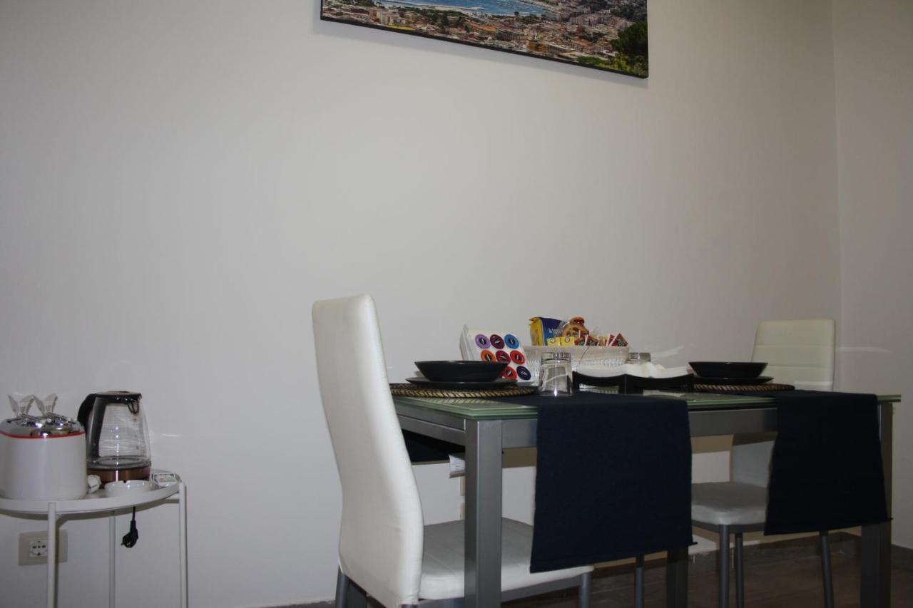 Appartamento A casa nel Borgo Napoli Esterno foto